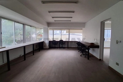 Venta De 4 Oficinas Para Remodelación
