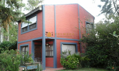 Casa En La Barra, 3 Dormitorios *- Ref: 334
