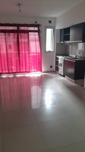 Departamento Monoamiente Sin Muebles, Alquiler Temporal, Almagro