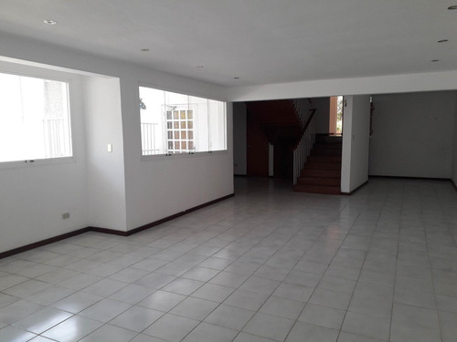 Imagen 3 de 14 de Casa En Venta Mls #22-17758 - Laura Colarusso