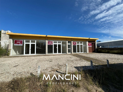 Lote En Venta C/ 3 Locales Comerciales Y Cocheras - Pinamar