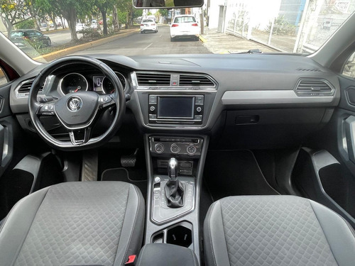 Volkswagen Tiguan 1.4 Trendline At
