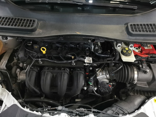 Imagen 13 de 14 de Ford Escape 2017 2.5 S At