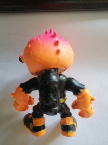 Treasure X Sunken Gold Bottle Smash Action Figure & Treasure (Usado)