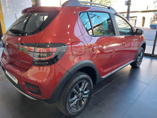 Imagen 14 de 25 de Renault Sandero Stepway Zen 1.6 #ev