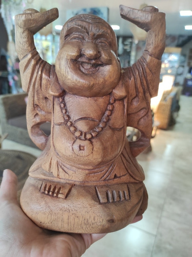 Imagen 5 de 5 de Buda Del Éxito En Madera De Suar 20cm Artesanal