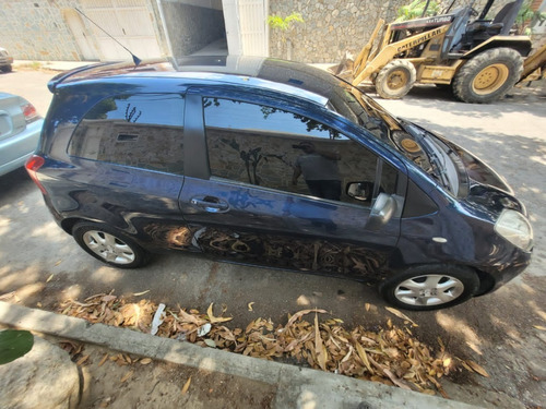 Imagen 7 de 15 de Toyota Yaris Automatico