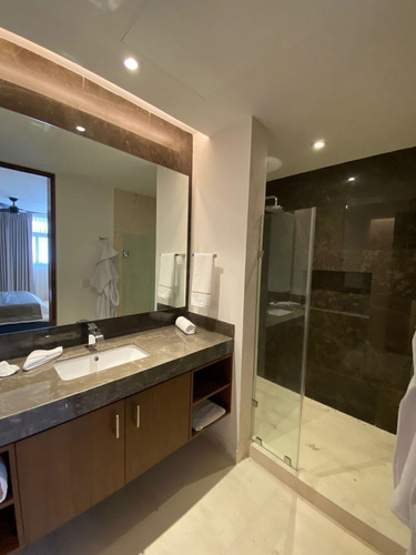 Imagen 14 de 30 de Departamento En Venta En Playa Del Carmen
