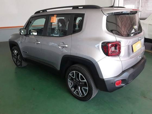Imagem 4 de 10 de Jeep Renegade 1.8 16v Flex Longitude 4p Automático