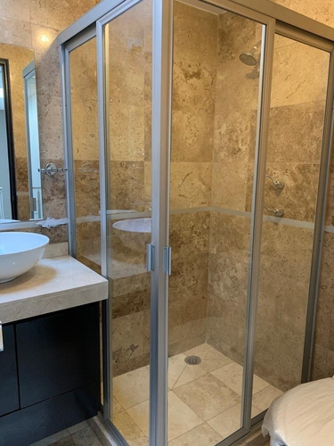 Imagen 17 de 20 de Venta De Casa Remodelada!!! En Colonia Santa Cecilia De 237m