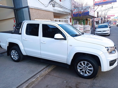 Imagen 9 de 14 de Volkswagen Amarok Comfortline 4x2 180 Hp 2017 Carlejunin
