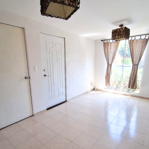 Casa En Condominio En Venta En Calimaya