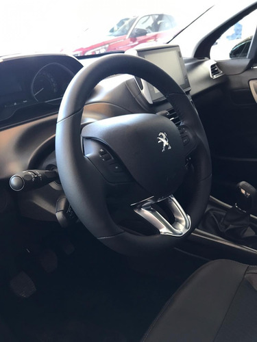 Peugeot 2008 1.6 Active 2021