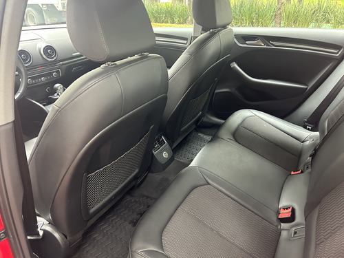 Audi A3 1.4 Sedán Select At Dsg