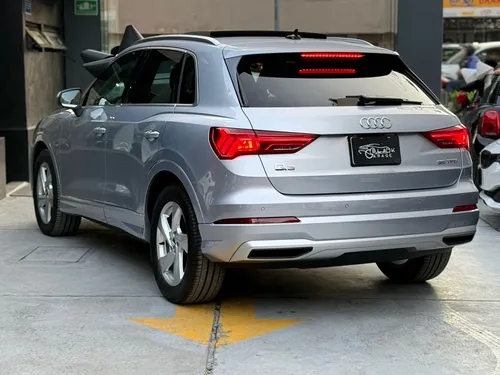 Audi Q3 Select 2020