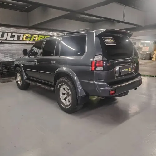 Mitsubishi Montero Sport