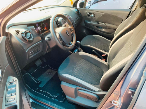 Renault Captur 1.6 Zen X-tronic - Único Dono