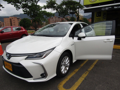 Imagen 15 de 15 de Toyota Corolla Xei Hybrid Automática