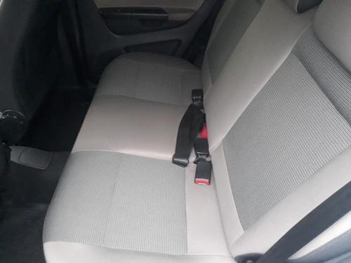 Volkswagen Spacefox 1.6 Mi Trend 8v Flex 4p Manual