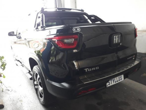 Imagem 3 de 9 de Toro Freedom 2.4 16v Flex Aut.