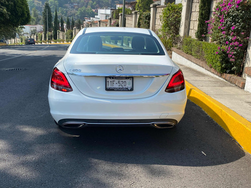Mercedes-benz C200 Sport Hybrid.