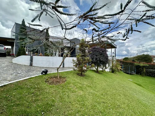 Casa En Arriendo En Altos Del Escobero. Cod A776054