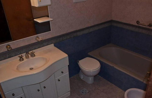 Departamento En Venta - 3 Dormitorios 2 Baños - Cochera - 115mts2 - Olivos