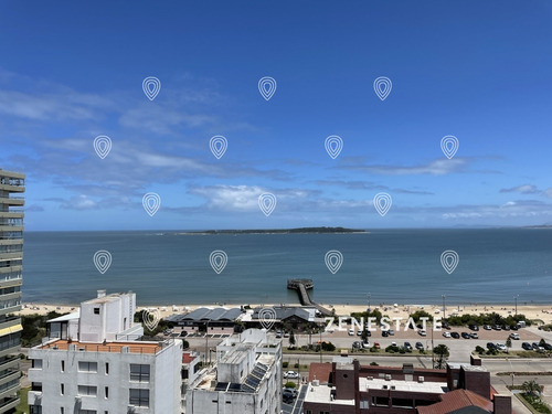 Divina Planta De 3 Dormitorios, Venta  Punta Del Este