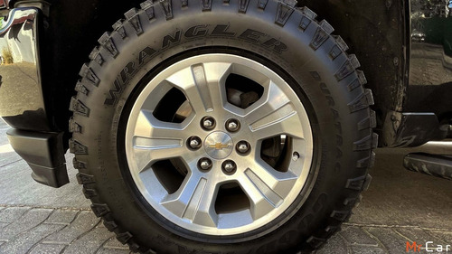 Imagen 9 de 14 de Chevrolet Silverado Ltz 4wd 2018