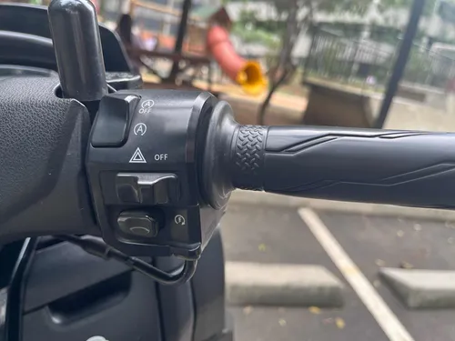 Nmax Connected
