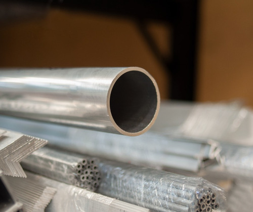 Caño Redondo Aluminio 15,87 X 1 Mm De Espesor Tira 6 Mts