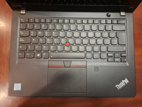 Lenovo Thinkpad T490s (Usado)