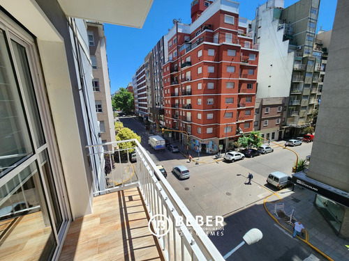 Imagen 26 de 30 de Venta 3 Ambientes Con 2 Balcones Salientesa Metros De Plaza Colon!