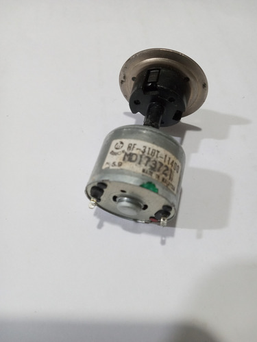 Motor Eléctrico Pequeño Para Juguetes 5/9 Volt M4 (Usado)