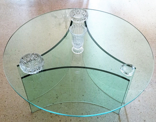 Mesa De Centro Italiana De Cristal Curvo. Grosor 1,5cm