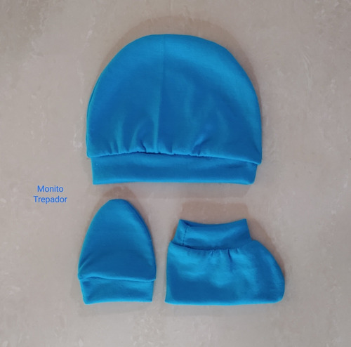 Gorro, Escarpin Y Manoplas