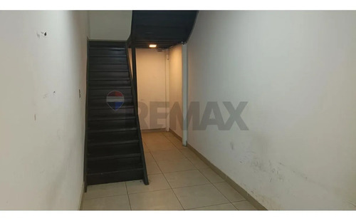 Local Comercial Calle Principal Talagante