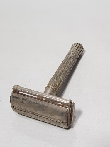 Imagen 3 de 10 de Antiguo Set Afeitar Lote X 4 Piezas Máquina Brocha Mag 58705
