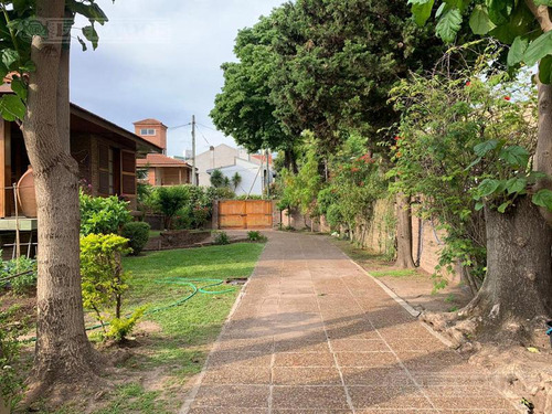 Terreno En Venta En Martínez