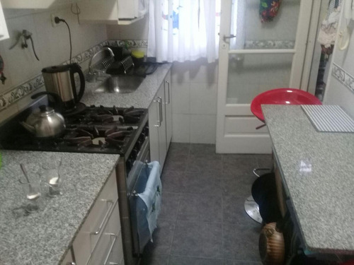 Imagen 4 de 13 de Departamento 3 Ambientes Venta - V.lopez-vias/maipu