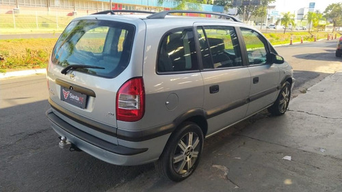 Imagem 2 de 9 de Chevrolet Zafira 2.0/ Cd 2.0 8v Mpfi 5p Mec. 2008