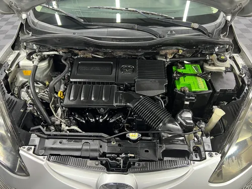 Mazda 2 1.5 15hm1c