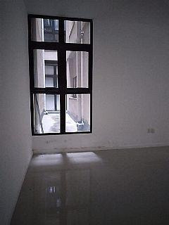 Imagen 7 de 11 de Gran Loft Frente A La Plaza Matriz, Totalmente Reciclado !!