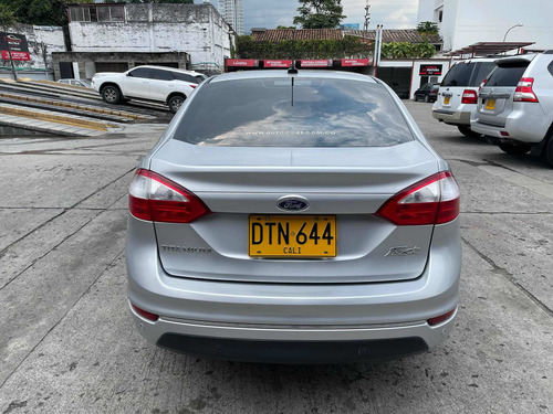 Ford Fiesta 2017 1.6 Sportback Titanium