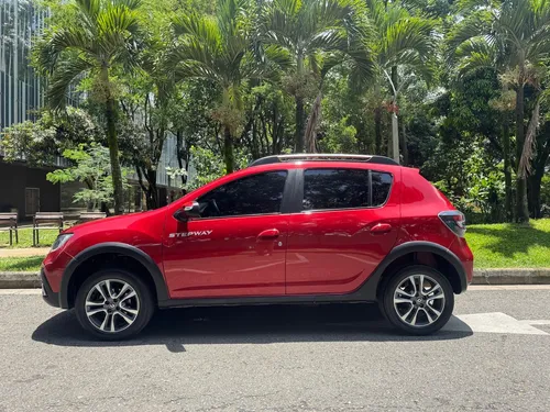 Renault Stepway 1.6 Dynamique / Intens Automática