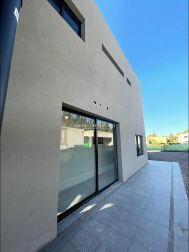 Imagen 4 de 26 de Casa En Venta 4 Dormitorios En Las Golondrinas, Hudson
