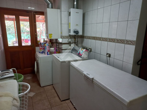 Parcela En Venta, Seis Dormitorios,los Laureles, Limache