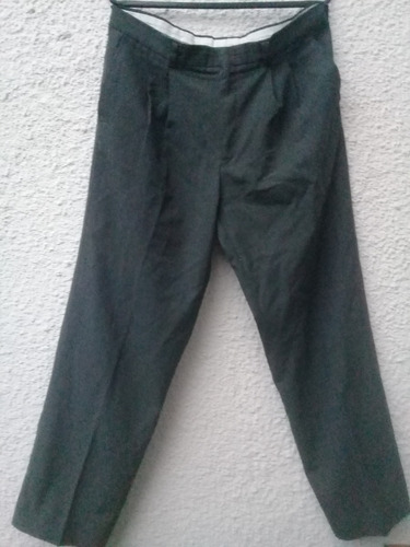 Pantalon Gris Pinzado Furest Talle 46.