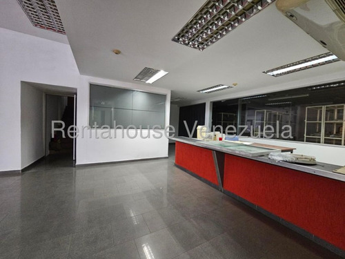 Valeria Chong Local Alquiler Barquisimeto Lara Zona Industrial Comercial Economico Codigo Inmobiliaria Rent-a-house 25-17241