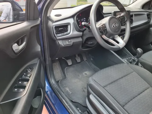 Kia Rio 1.6 Lx Sedan Mt